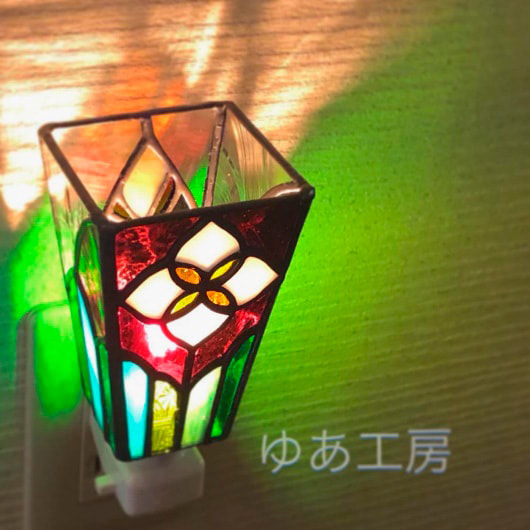 ステンドグラス